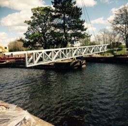 Holme Pierrepont Country Park: Installation of bridge. : Click Here To View Larger Image